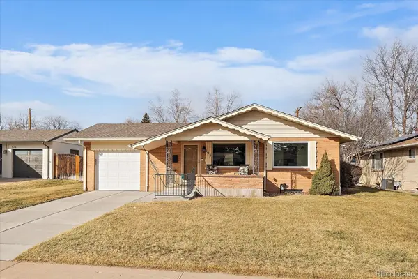 593 E Amherst PL, Englewood, CO 80113