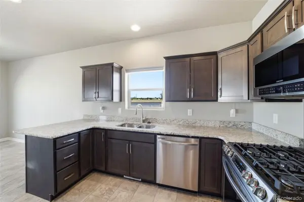 803 S Lone Cowboy DR, Pueblo West, CO 81007