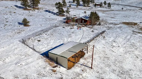 36 Valley CIR, Guffey, CO 80820