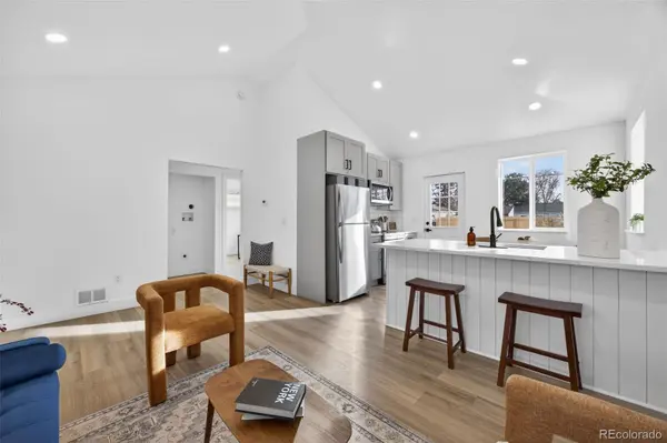 1638 Wabash ST, Denver, CO 80220