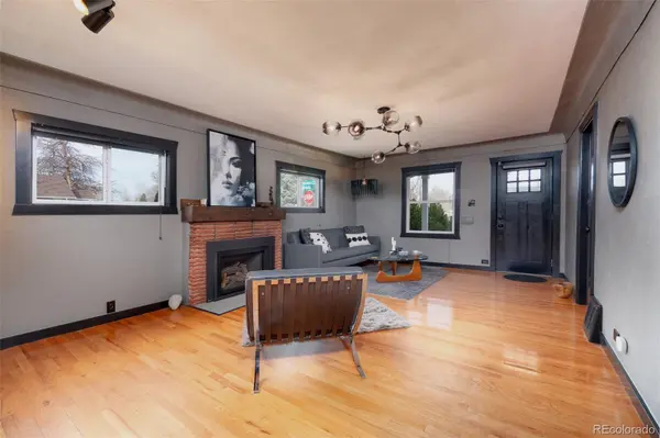 4401 S Delaware ST, Englewood, CO 80110
