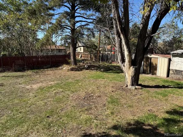 5671 Niagara ST, Commerce City, CO 80022