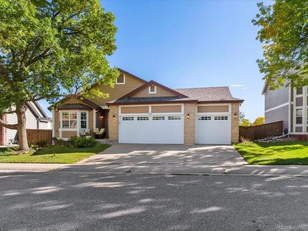 885 Sage Sparrow CIR, Highlands Ranch, CO 80129