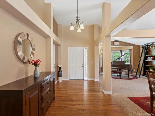 885 Sage Sparrow CIR, Highlands Ranch, CO 80129