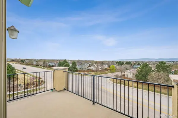 1044 Rockhurst DR #404, Highlands Ranch, CO 80129