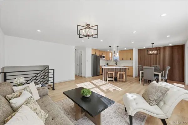 7464 W 73rd PL, Arvada, CO 80003