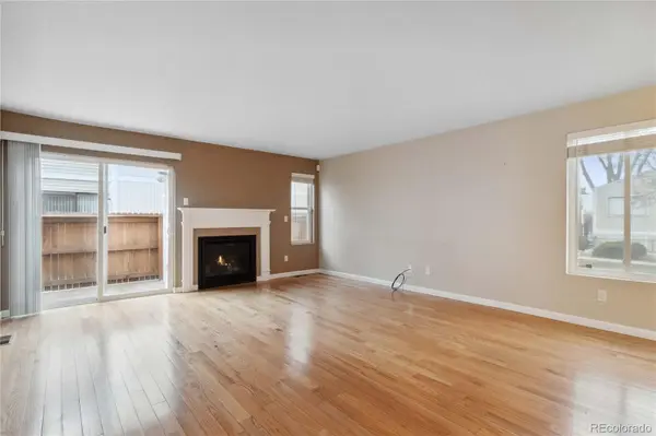 1050 S Monaco Pkwy #42, Denver, CO 80224
