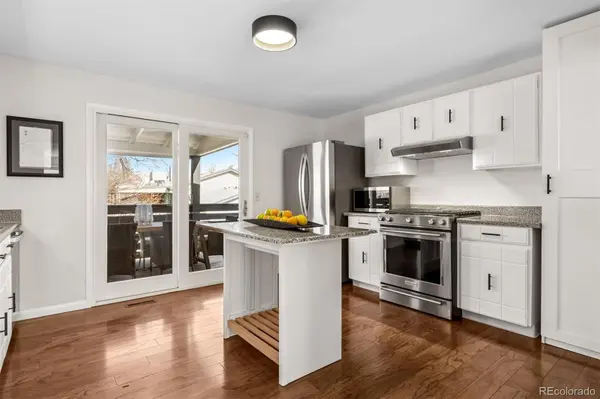 1087 E Geddes AVE, Centennial, CO 80122