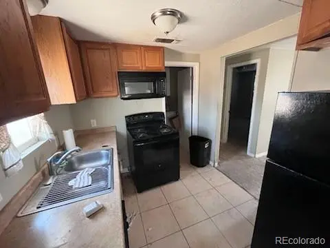 6060 Locust ST, Commerce City, CO 80022