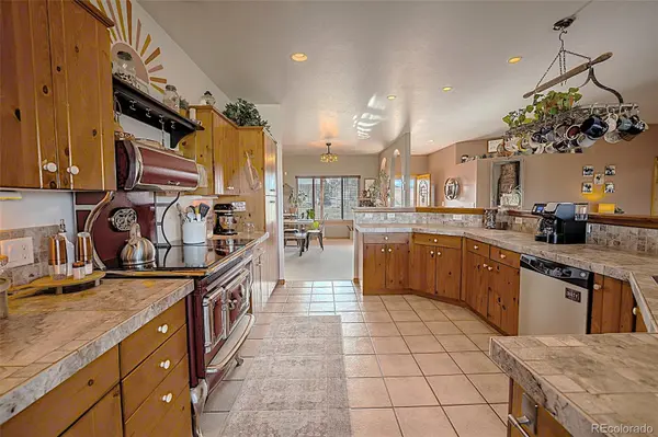 960 Klaseen RD, Crawford, CO 81415