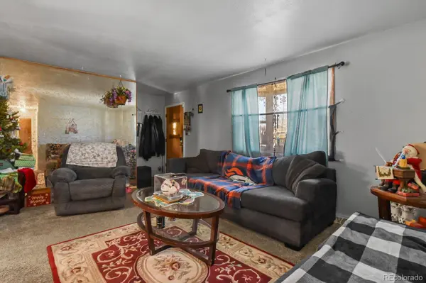 3400 W Mountain RD, Englewood, CO 80110