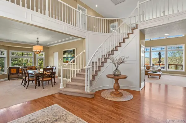 68 Deerwood DR, Littleton, CO 80127