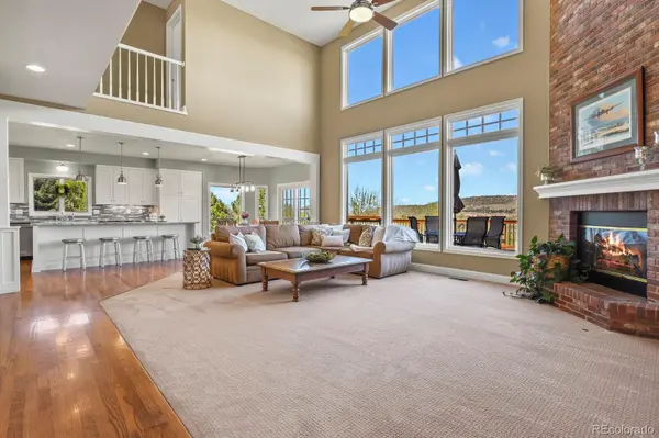 68 Deerwood DR, Littleton, CO 80127