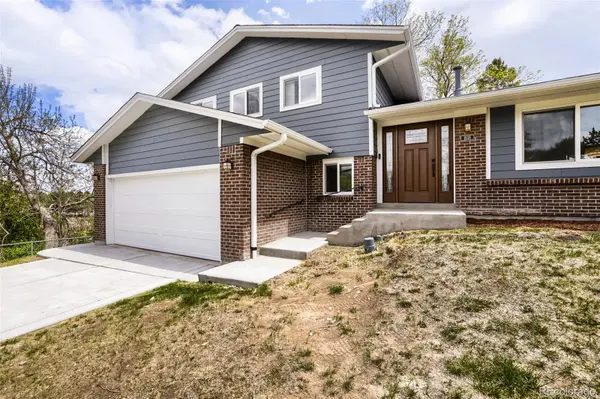1838 S Yank PL, Lakewood, CO 80228