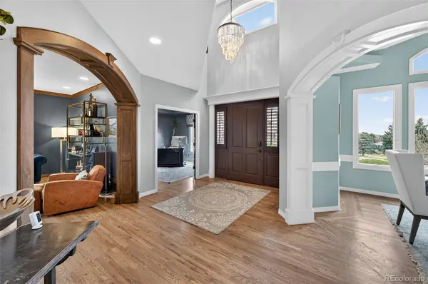 47 Golden Eagle LN, Littleton, CO 80127