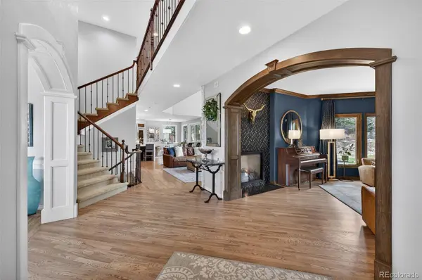 47 Golden Eagle LN, Littleton, CO 80127