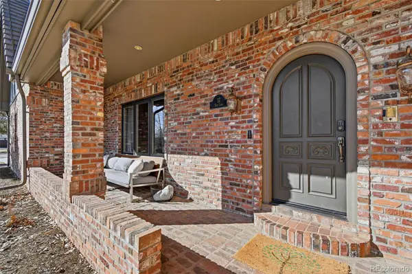 37 Elk LN, Littleton, CO 80127