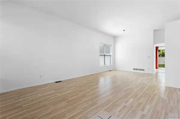 13815 W Amherst WAY, Lakewood, CO 80228