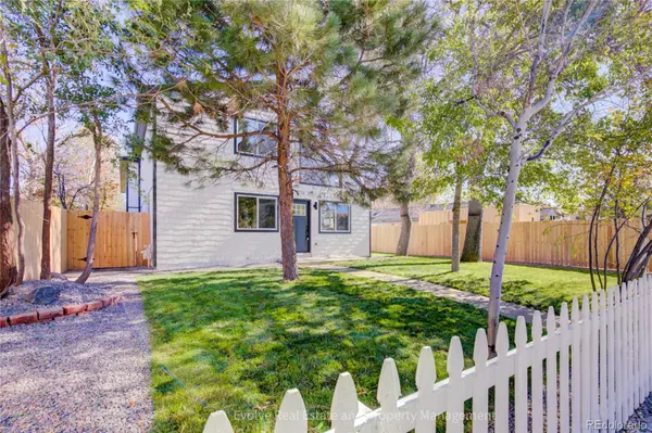 1076 S Leyden ST, Denver, CO 80224