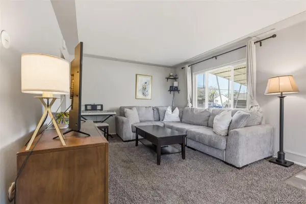 4201 E 69th PL, Commerce City, CO 80022