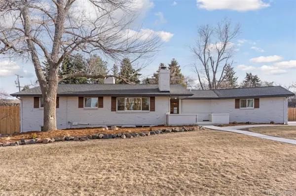 11880 Swadley DR, Lakewood, CO 80215