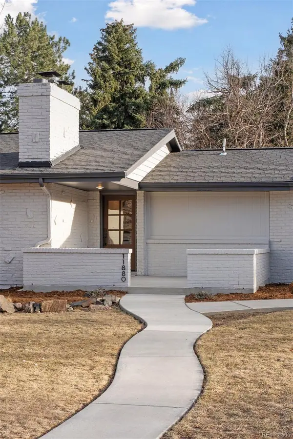 11880 Swadley DR, Lakewood, CO 80215
