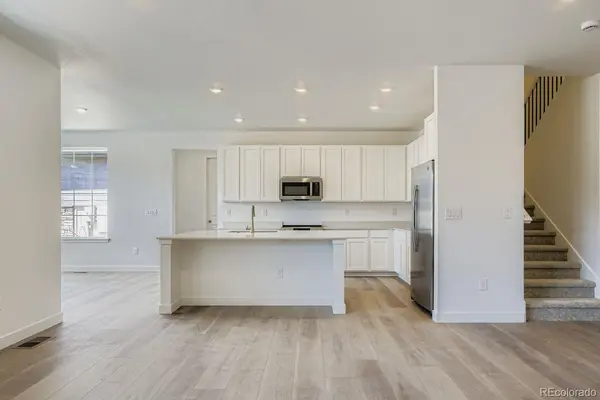 12750 W Glasgow PL, Littleton, CO 80127
