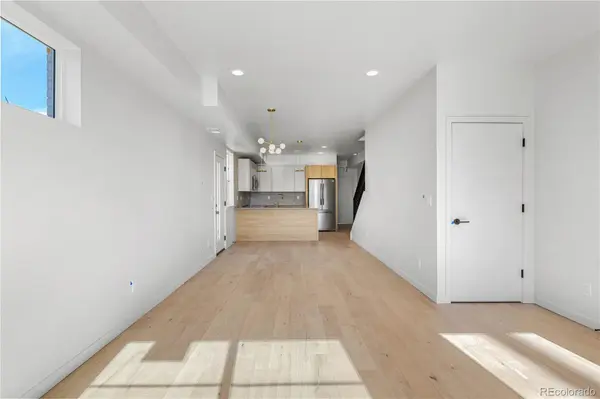 4833 W 10th AVE, Denver, CO 80204