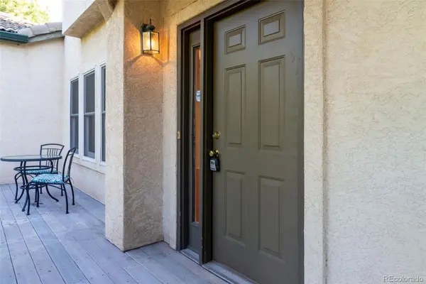 6102 E Yale AVE, Denver, CO 80222