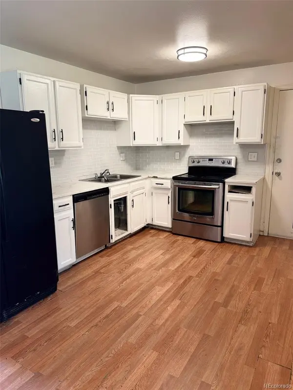 2513 S Crystal ST, Aurora, CO 80014