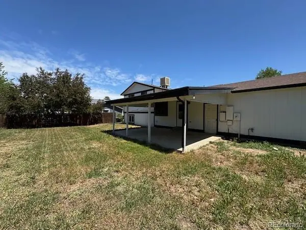 2513 S Crystal ST, Aurora, CO 80014