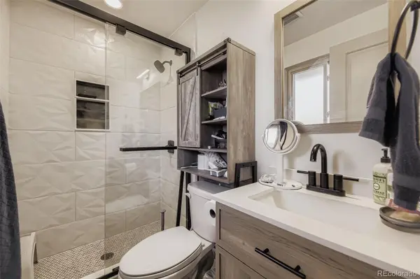 471 Iola ST, Aurora, CO 80010
