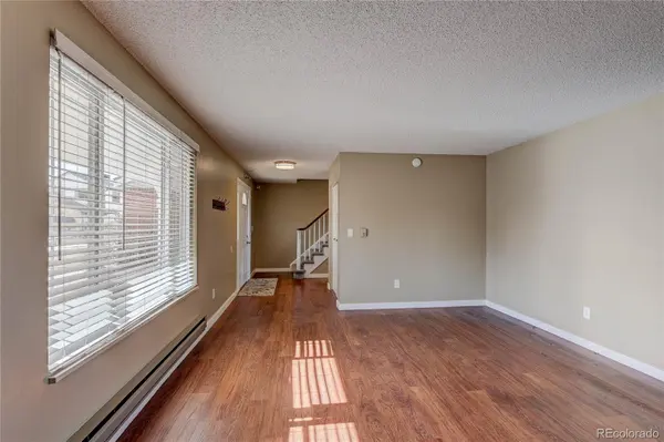 7053 S Johnson ST, Littleton, CO 80128