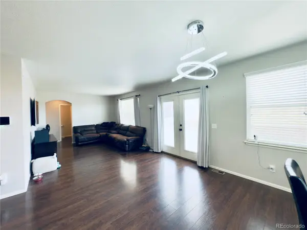 11590 River Oaks LN, Commerce City, CO 80640
