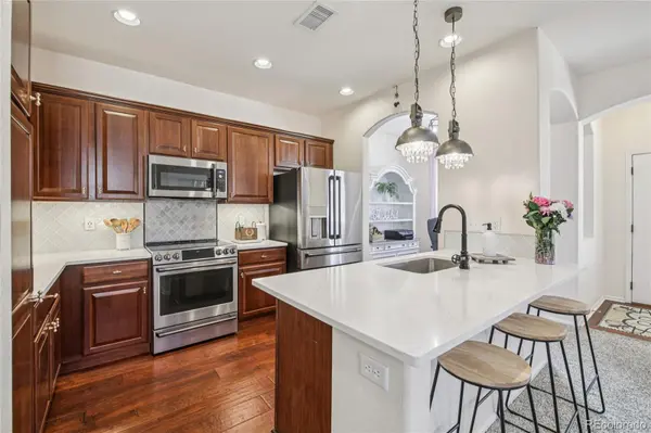 9528 Cedarhurst LN #B, Highlands Ranch, CO 80129