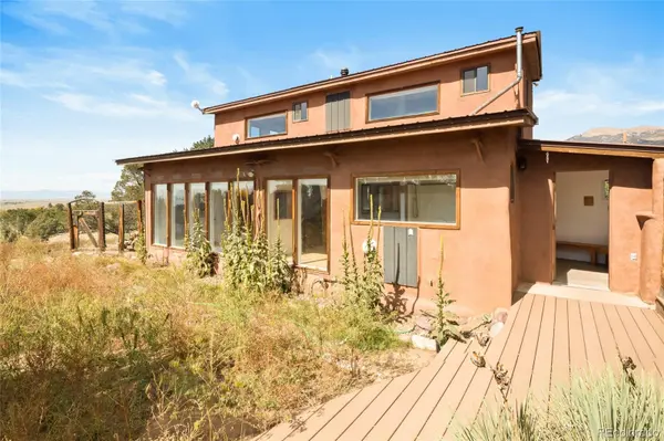 427 S Hemlock ST, Crestone, CO 81131