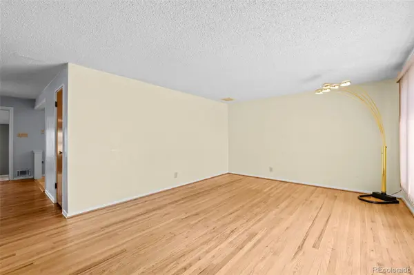 3219 Uvalda ST, Aurora, CO 80011
