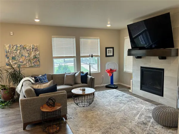 12901 Crane River DR, Longmont, CO 80504