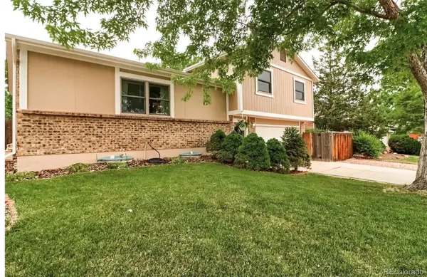 7734 S Hoyt ST, Littleton, CO 80128
