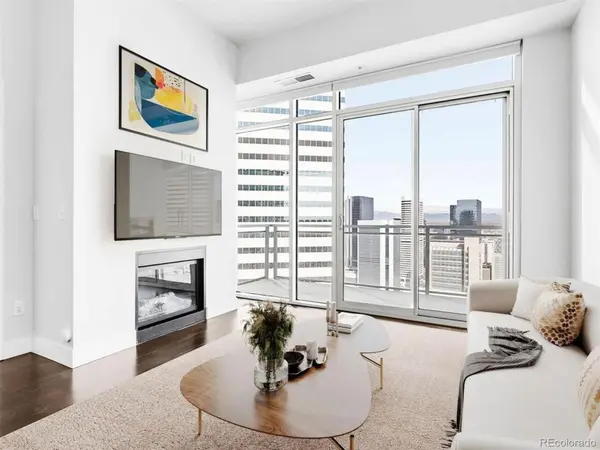2001 Lincoln ST #2713, Denver, CO 80202