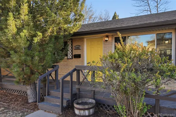 3102 W Radcliff DR, Englewood, CO 80110