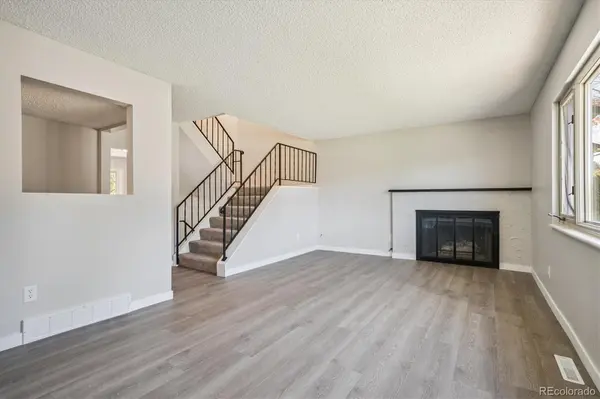 1048 S Alkire ST, Lakewood, CO 80228