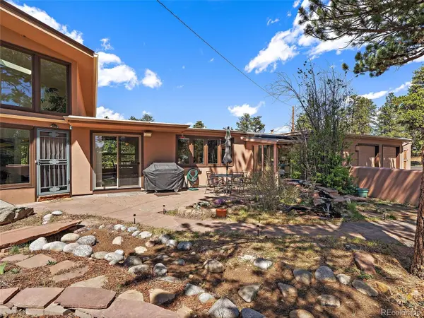 36 S Mt Vernon Country Club RD, Golden, CO 80401