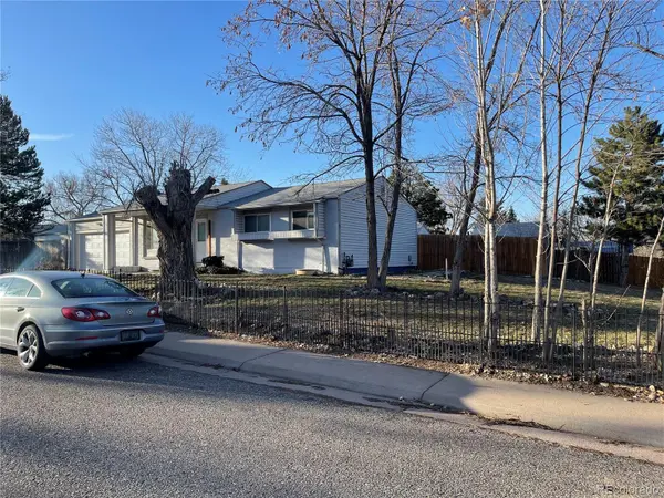 16289 E Wagontrail DR, Aurora, CO 80015
