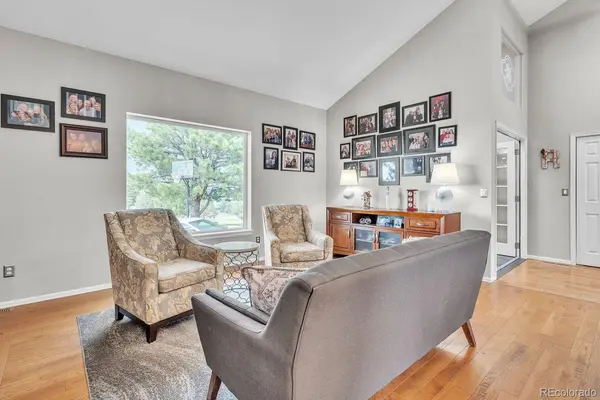 7370 S Tempe CIR, Centennial, CO 80016
