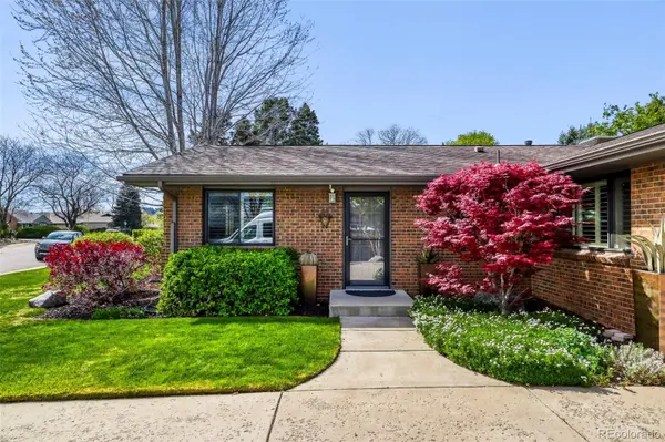 2505 Willow LN, Lakewood, CO 80215