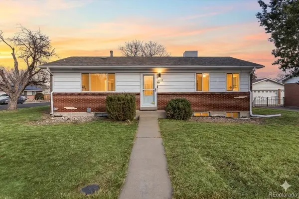 6040 Wolff ST, Arvada, CO 80003