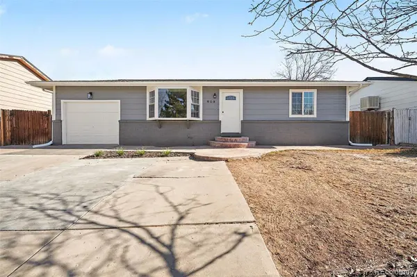 908 Applewood CT, Fort Lupton, CO 80621