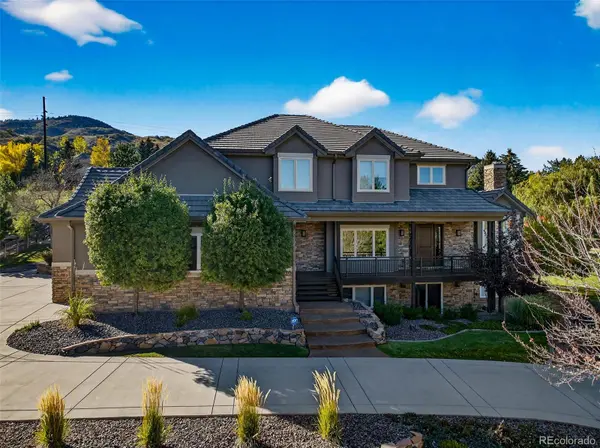 33 Golden Eagle LN, Littleton, CO 80127