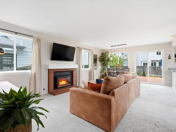 6324 Xavier CT, Arvada, CO 80003